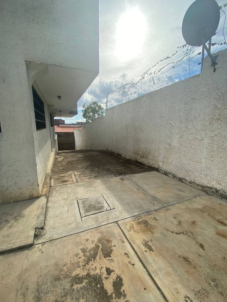 Будинок, 2745 м², 65 000$ — FAKTOR